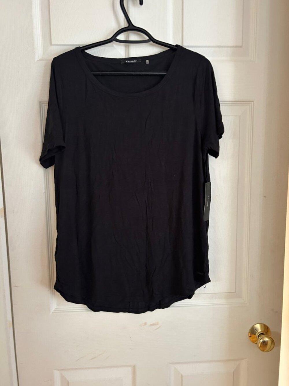 NWT Tahari Black Top Size Large